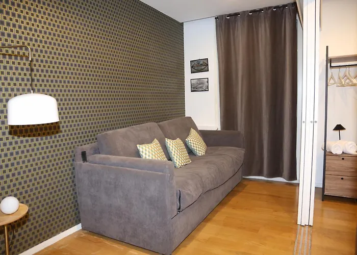 Baps Apartments